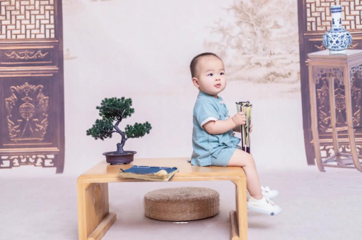 钦州宝宝汗毛重怎么办